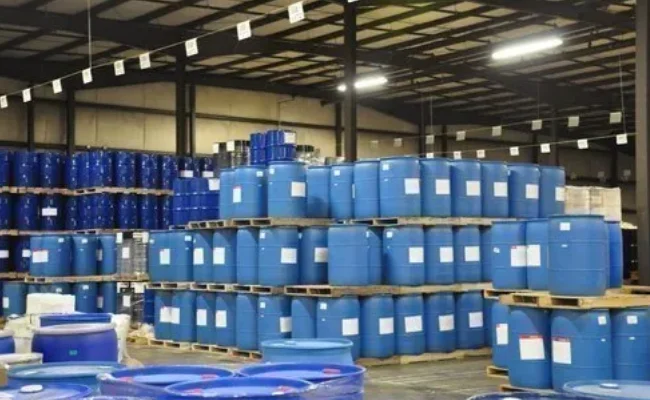 Industrial Chemical Suppliers in India: Types, Features & How to Choose the Right One